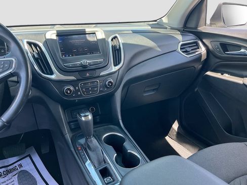 Used 2020 Chevrolet Equinox LT FWD image 22