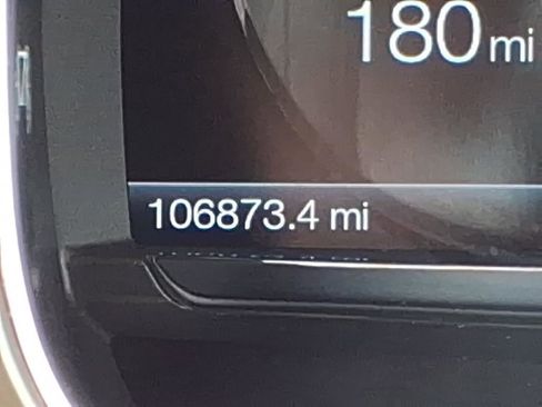 Used 2017 Ford Taurus Limited FWD image 27