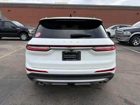 New 2025 Lincoln Corsair Reserve w/ Towing Package image 7