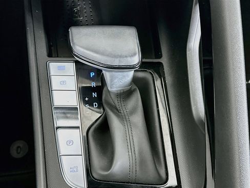 Used 2023 Hyundai Elantra SEL w/ Convenience Package FWD image 24