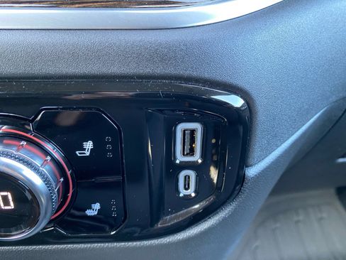 New 2026 GMC Sierra 2500 SLE w/ SLE Value Package; image 21