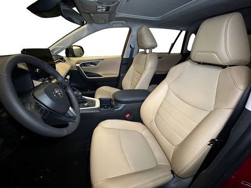 New 2025 Toyota RAV4 Limited image 9