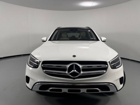 Used 2022 Mercedes-Benz GLC 300 4MATIC image 2