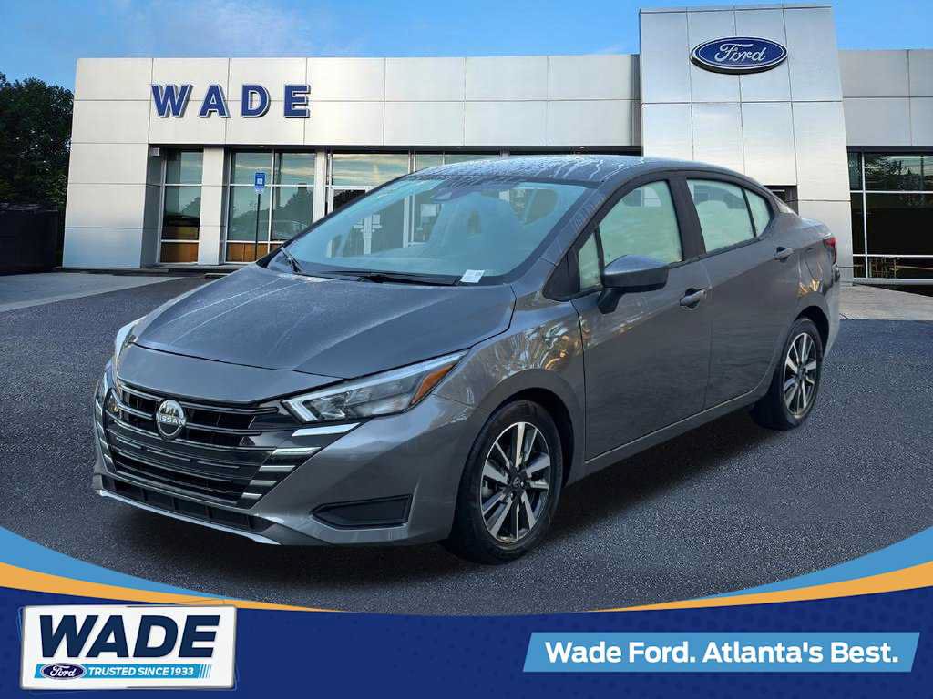 Used 2025 Nissan Versa SV FWD image 1