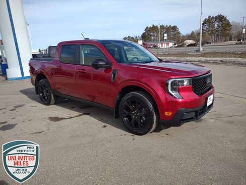 New 2026 Ford Maverick Lariat w/ Black Appearance Package image 7