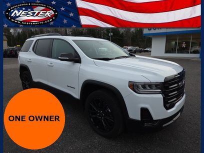 Used 2023 GMC Acadia SLE w/ Driver Convenience Package