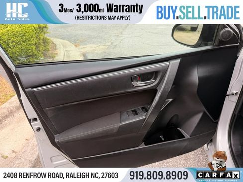Used 2019 Toyota Corolla LE FWD image 14