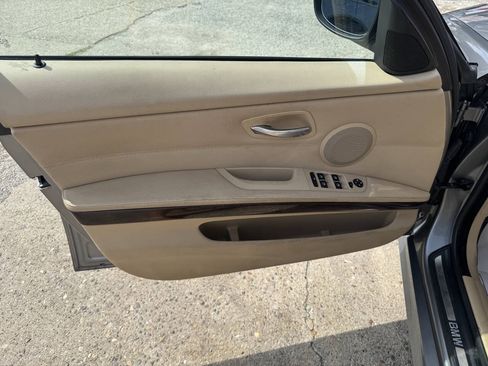 Used 2009 BMW 328i Sedan RWD image 16