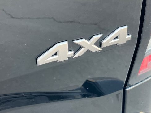 Certified 2023 Nissan Frontier S image 15