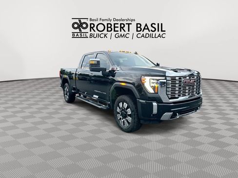Used 2024 GMC Sierra 2500 Denali w/ Denali Reserve Package AWD/4WD image 2