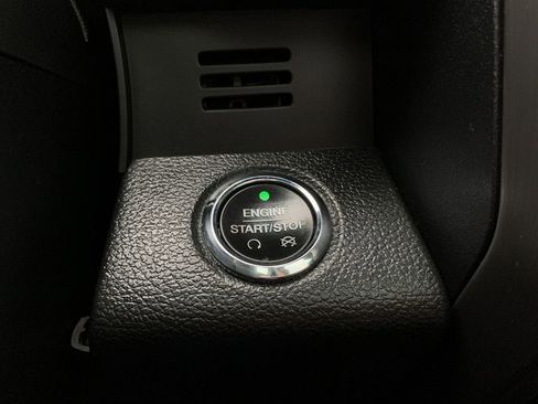 Used 2017 Ford F150 Limited image 27