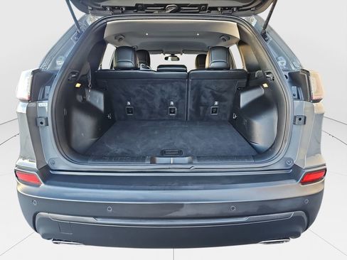 Used 2019 Jeep Cherokee Latitude Plus image 20