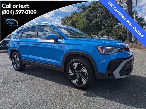 Certified 2025 Volkswagen Taos SE image 2