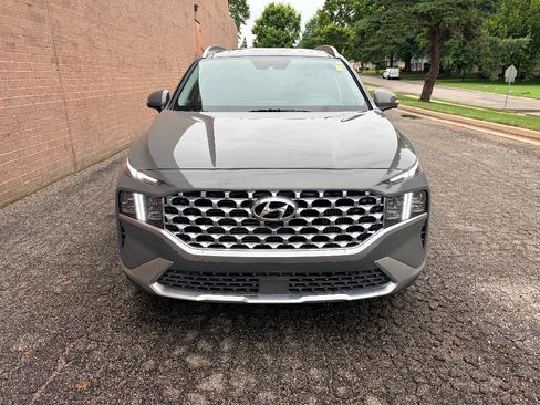 Used 2023 Hyundai Santa Fe Limited w/ Cargo Package AWD/4WD image 8