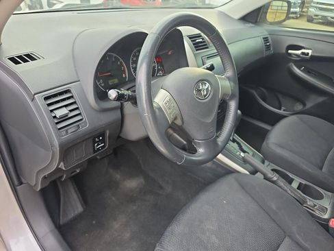 Used 2009 Toyota Corolla S image 10