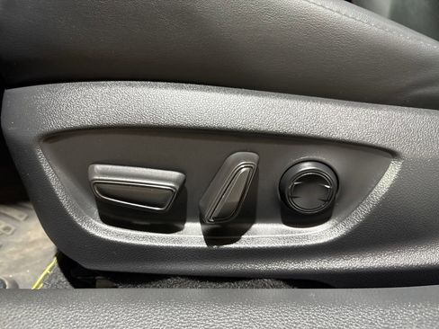 Certified 2023 Toyota Prius Prime image 12