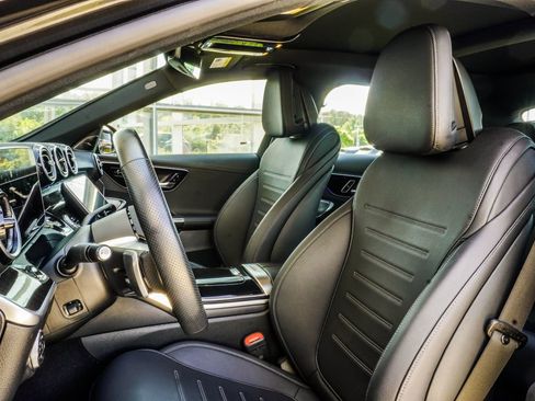 Used 2023 Mercedes-Benz C 300 Sedan image 35