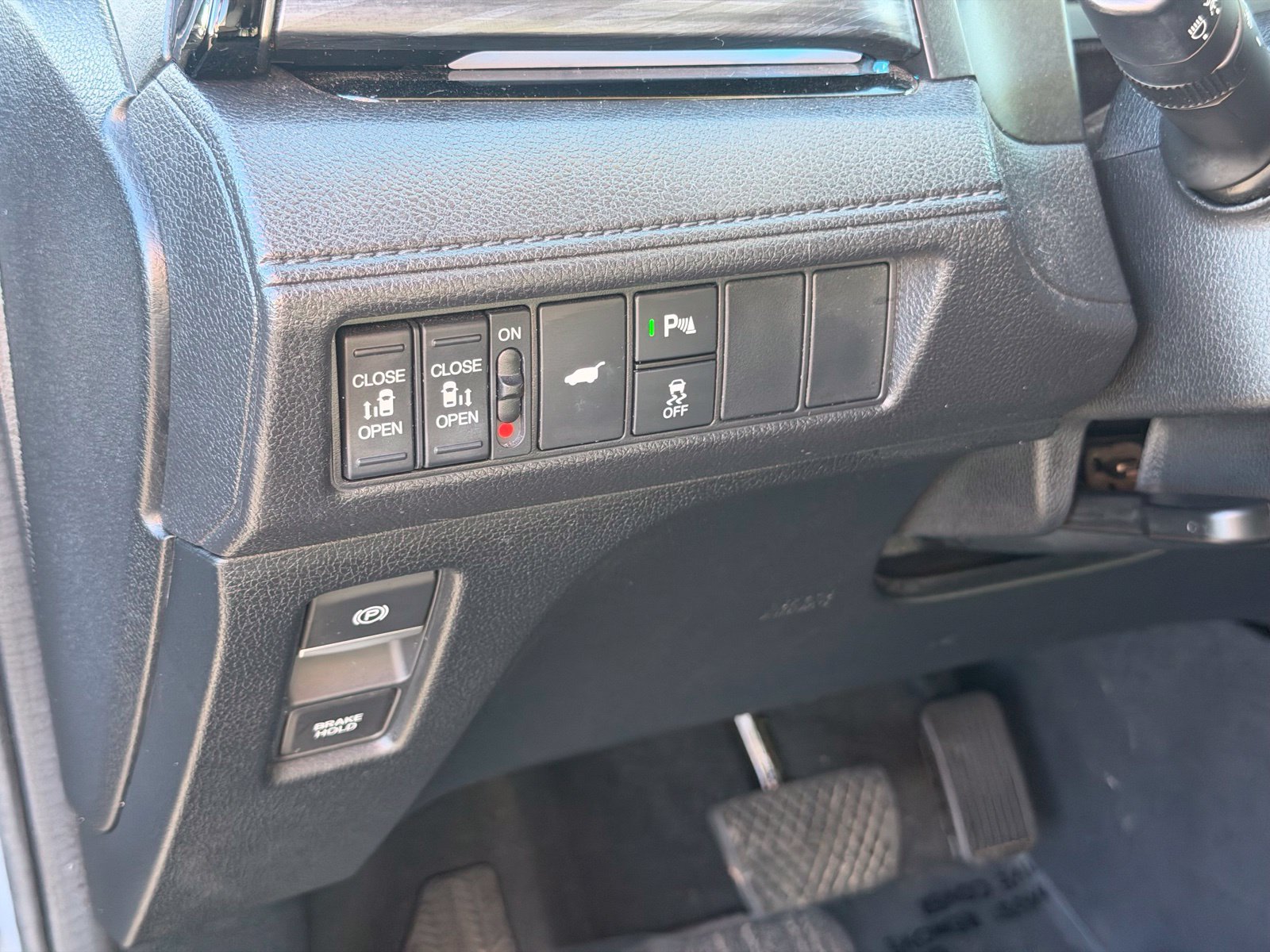Used 2025 Honda Odyssey Elite image 15