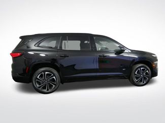 New 2026 Buick Enclave Sport Touring w/ Super Cruise Package AWD/4WD video 2