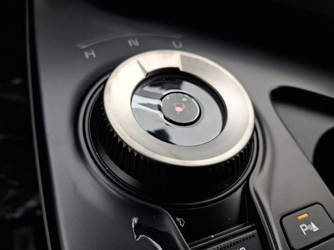 New 2025 Kia EV6 Light w/ Light LR Technology Package image 10