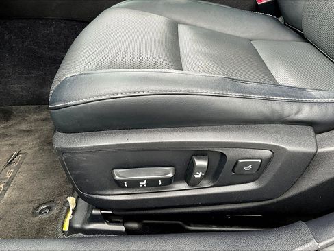 Used 2015 Lexus ES 350 w/ Premium Package FWD image 37
