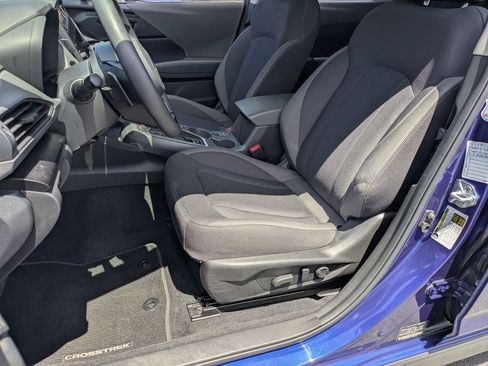 Used 2025 Subaru Crosstrek 2.0i Premium AWD/4WD image 14