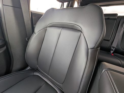 New 2025 Jeep Grand Cherokee Limited image 12