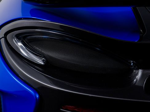 Used 2020 McLaren 600LT Spider image 12