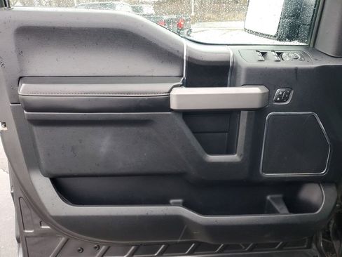 Used 2020 Ford F150 Platinum w/ Equipment Group 701A Luxury image 24