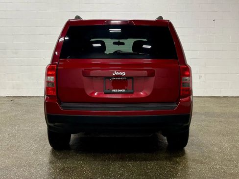 Used 2014 Jeep Patriot Sport w/ Power Value Group image 4