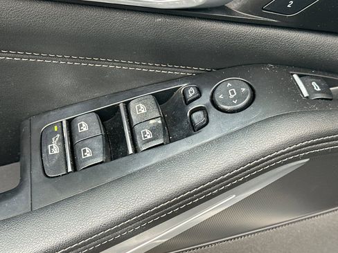 Used 2023 BMW X5 xDrive40i w/ Premium Package image 13