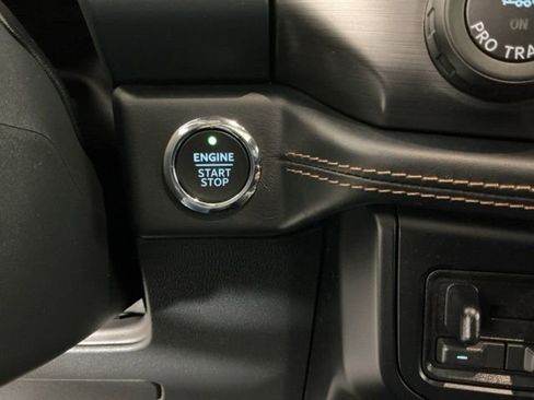 Used 2024 Ford Expedition Max Platinum image 26