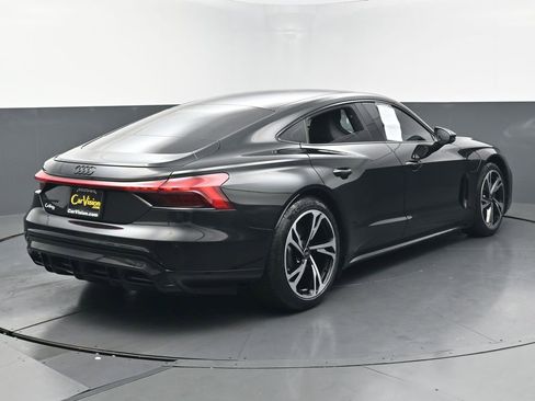 Used 2022 Audi e-tron GT Premium Plus w/ Performance Package image 5