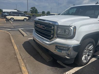 Used 2016 GMC Sierra 1500 SLE w/ SLE Value Package
