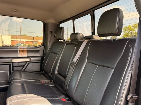 Used 2020 Ford F150 Lariat AWD/4WD image 16