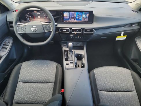 New 2026 Nissan Sentra SV w/ SV Convenience Package FWD image 17
