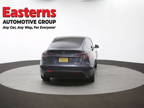 Used 2021 Tesla Model Y Long Range AWD/4WD image 33
