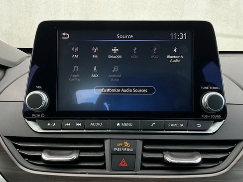 Used 2025 Nissan Altima 2.5 SV image 29