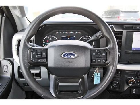 Used 2023 Ford F250 XL w/ 360-Degree Camera Package AWD/4WD image 7