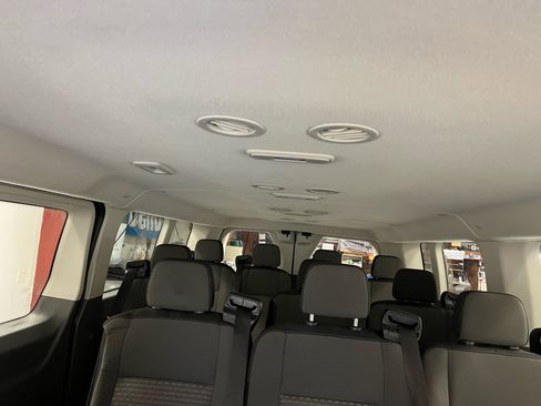 Used 2023 Ford Transit 350 XLT image 25