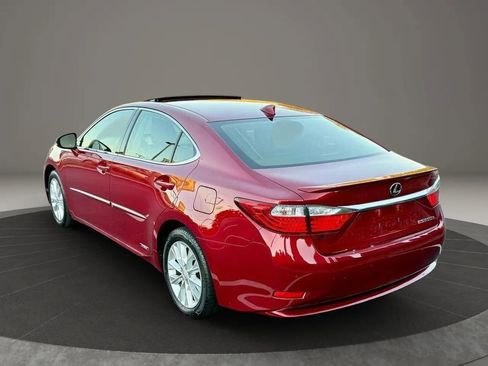 Used 2015 Lexus ES 300h image 6