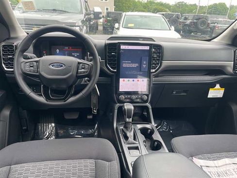 New 2025 Ford Ranger XLT w/ Equipment Group 301A High image 6