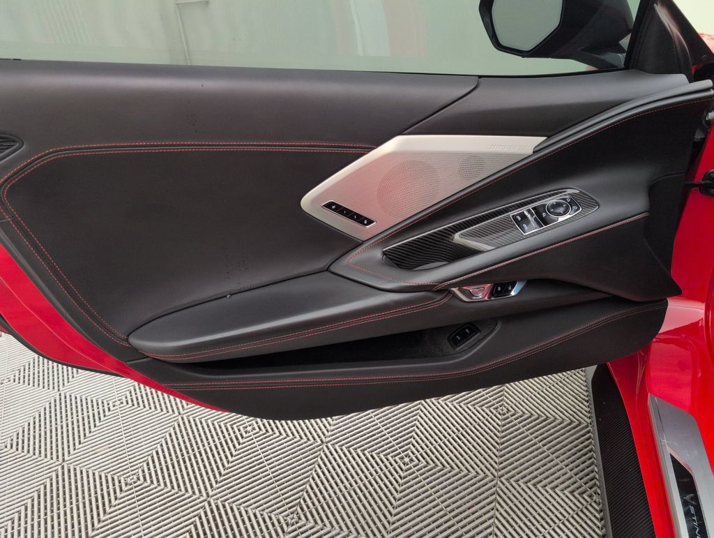 Used 2020 Chevrolet Corvette Stingray Premium Cpe w/ 3LT Preferred Equipment Group RWD image 33