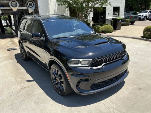 Used 2023 Dodge Durango R/T w/ Blacktop Package AWD/4WD image 2