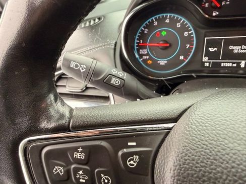 Used 2017 Chevrolet Cruze Premier w/ RS Package image 23