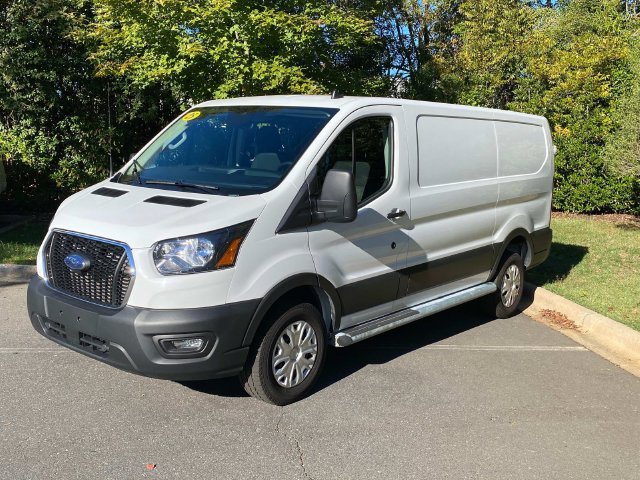 Used 2025 Ford Transit 250 Low Roof w/ Exterior Upgrade Package RWD image 3