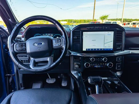 Used 2022 Ford F150 Lariat w/ Equipment Group 502A High AWD/4WD image 9