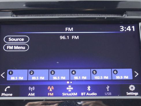 Used 2019 Nissan Rogue Sport SV w/ All-Weather Package FWD image 18