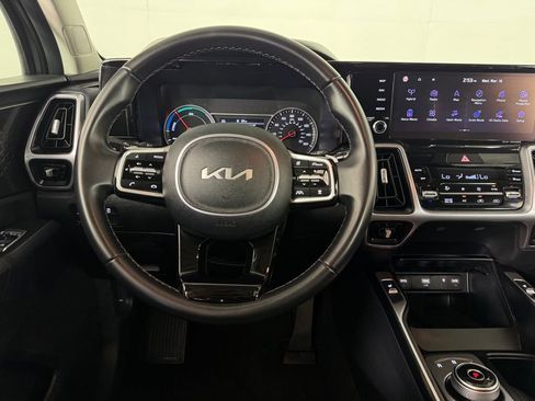 Used 2023 Kia Sorento EX FWD image 14