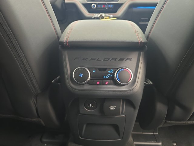 Used 2026 Ford Explorer ST AWD/4WD image 13